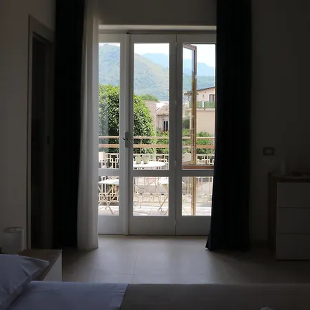 Bed & Breakfast Le Stanze Di Vino Rosso Nocera Superiore